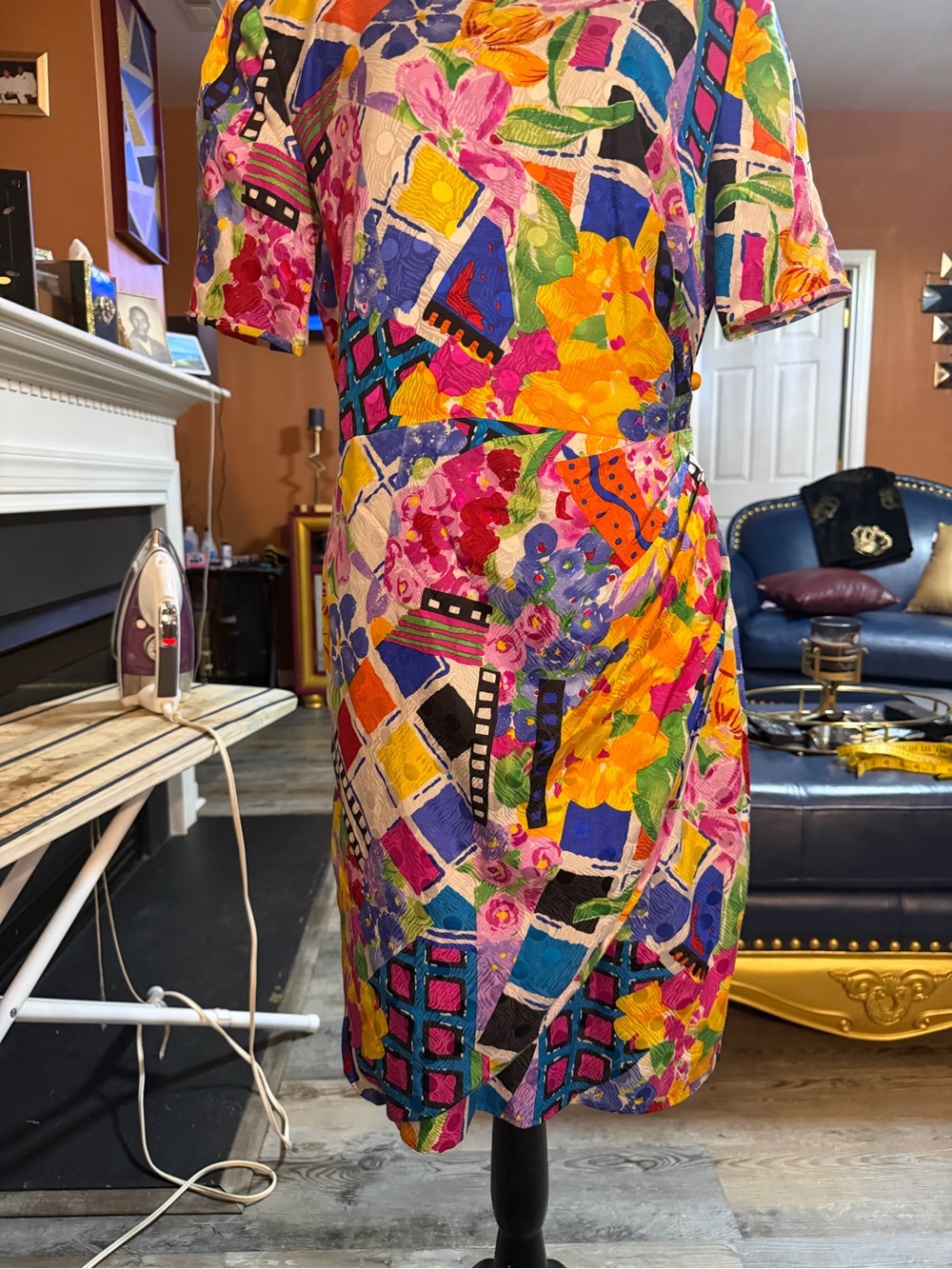 90’s Vintage Vibrant Multicolor Floral Print Short Sleeve Dress-Wrap effect
